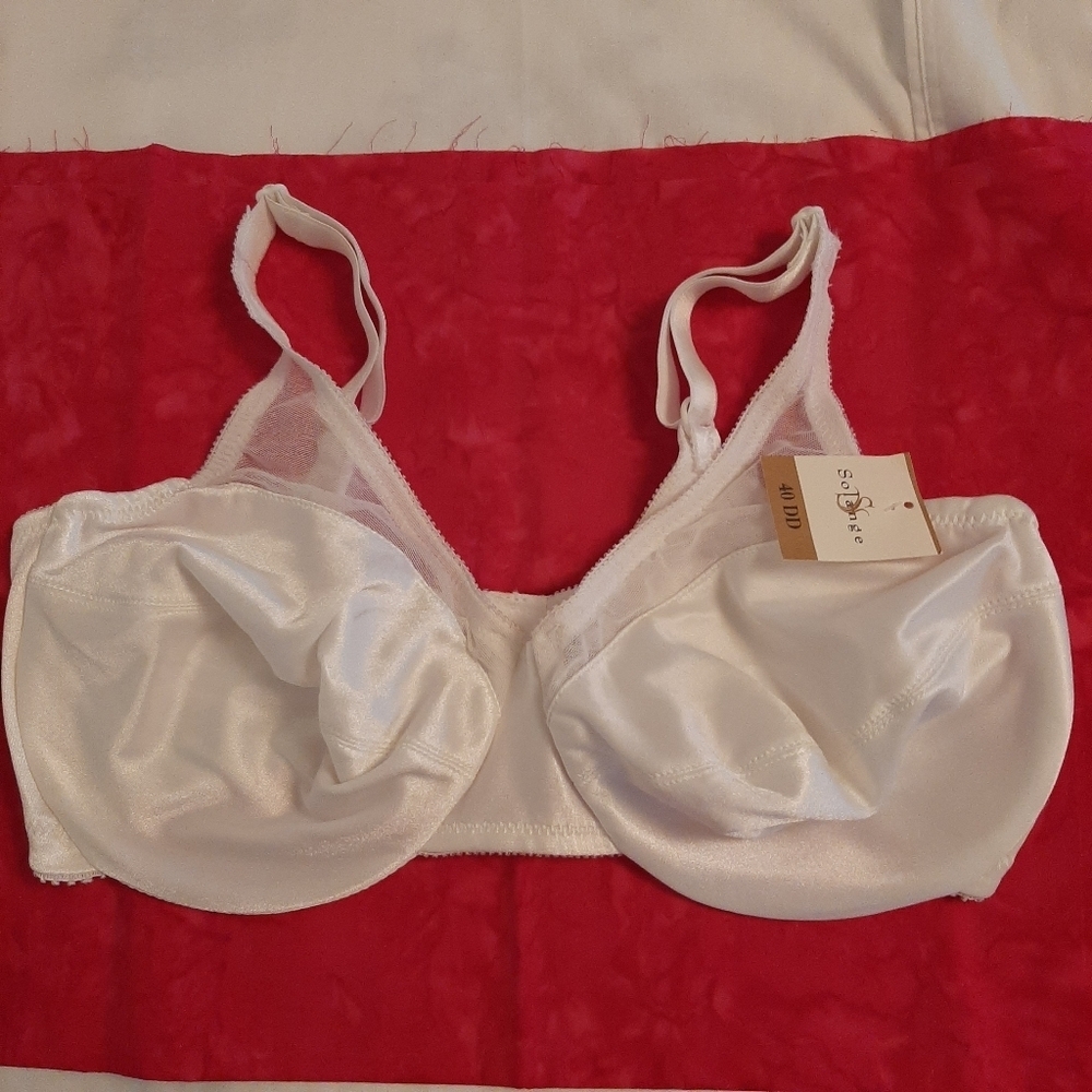 NWT SOLANGE BRA